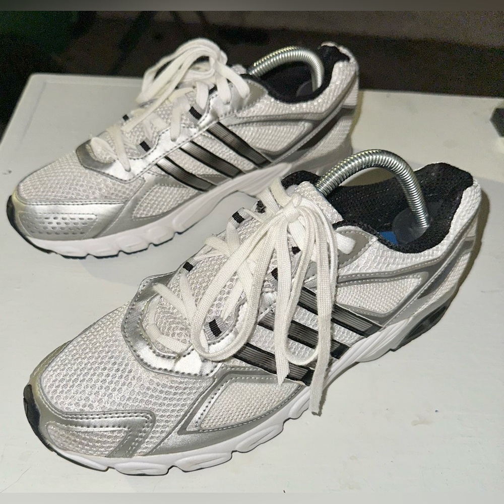 🔥ADIDAS SHOES🔥